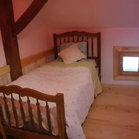 Loft Les Noies Parrons, Aux Milles Etangs Holiday home *